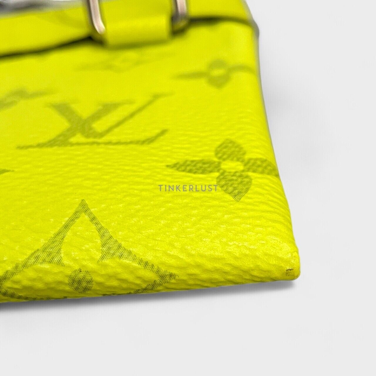 Louis Vuitton Monogram Discovery Yellow Pochette