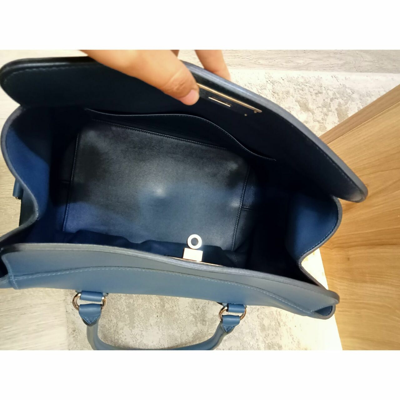 Hermes Toolbox 26 Bleu de Galice #Q Satchel