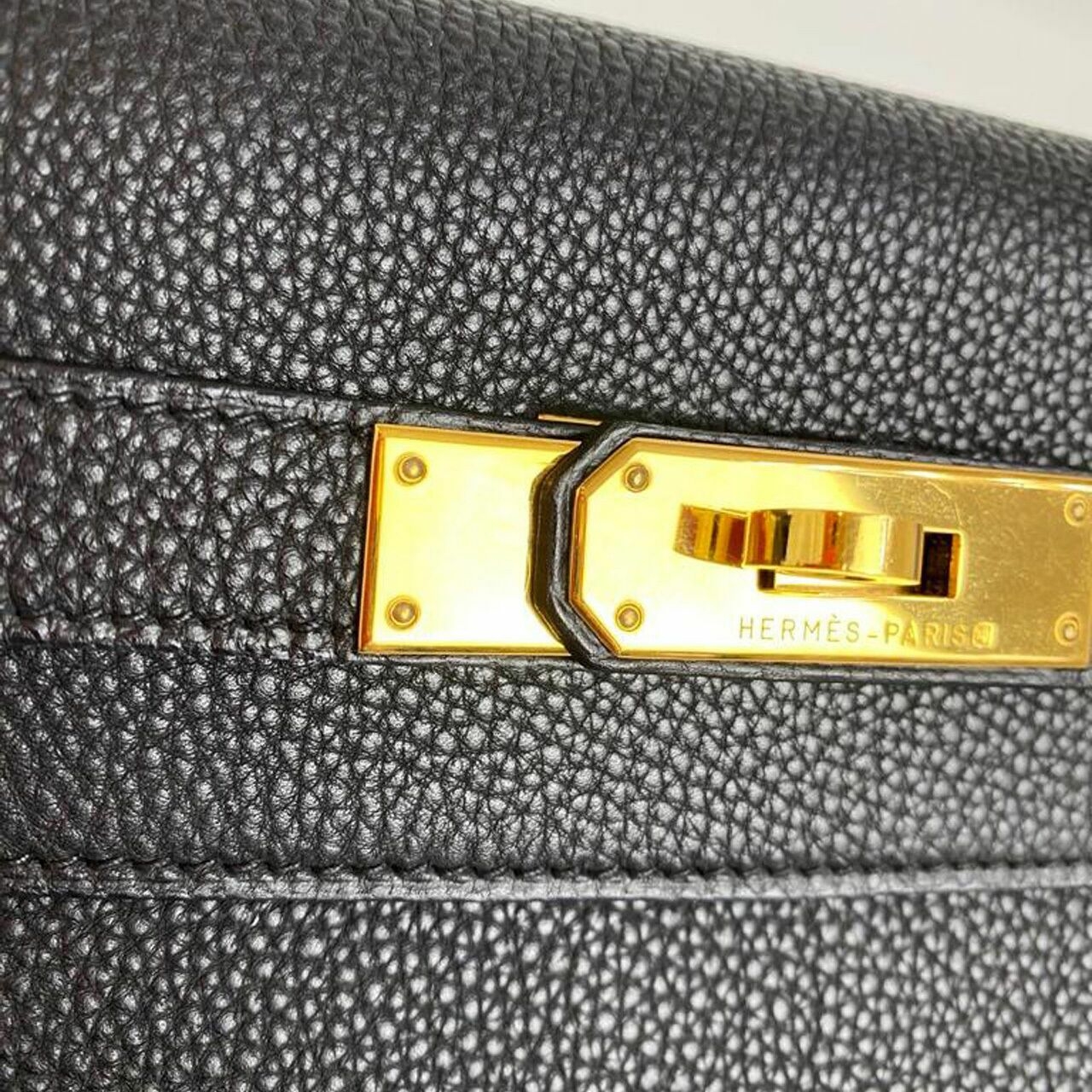 Hermes Kelly 28 Black Togo GHW Stamp F Square Satchel