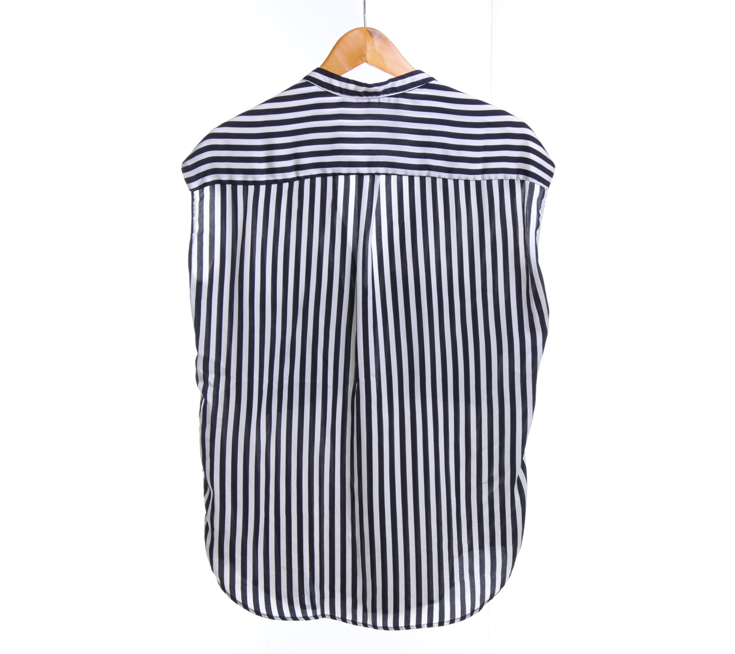 Zara White And Black Striped Sleeveless