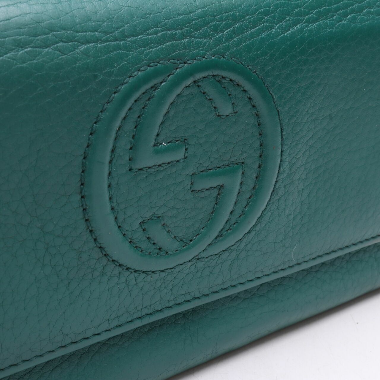 GUCCI Pebbled Calfskin Soho Continental Wallet Green