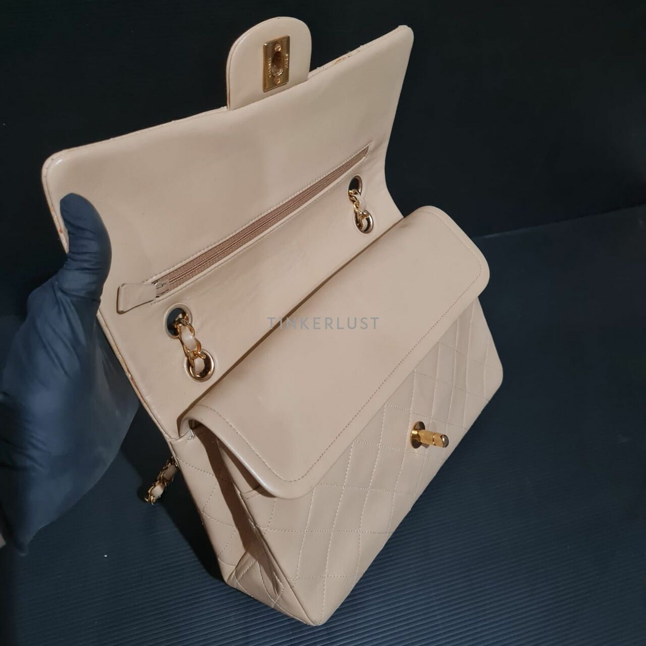 Chanel Vintage Beige Medium Flap GHW Shoulder Bag