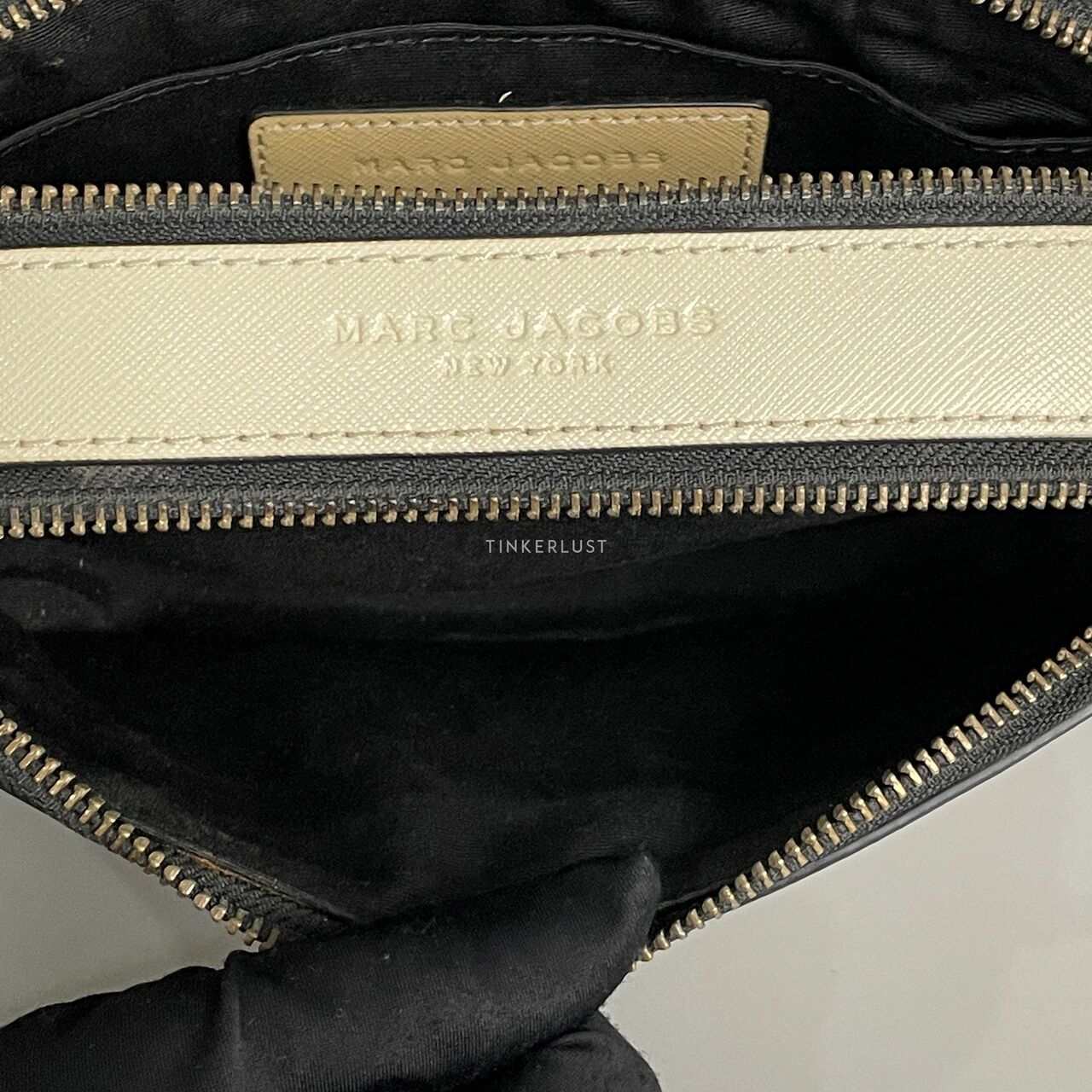 Marc Jacobs Snapshoot Brown Leather Sling Bag