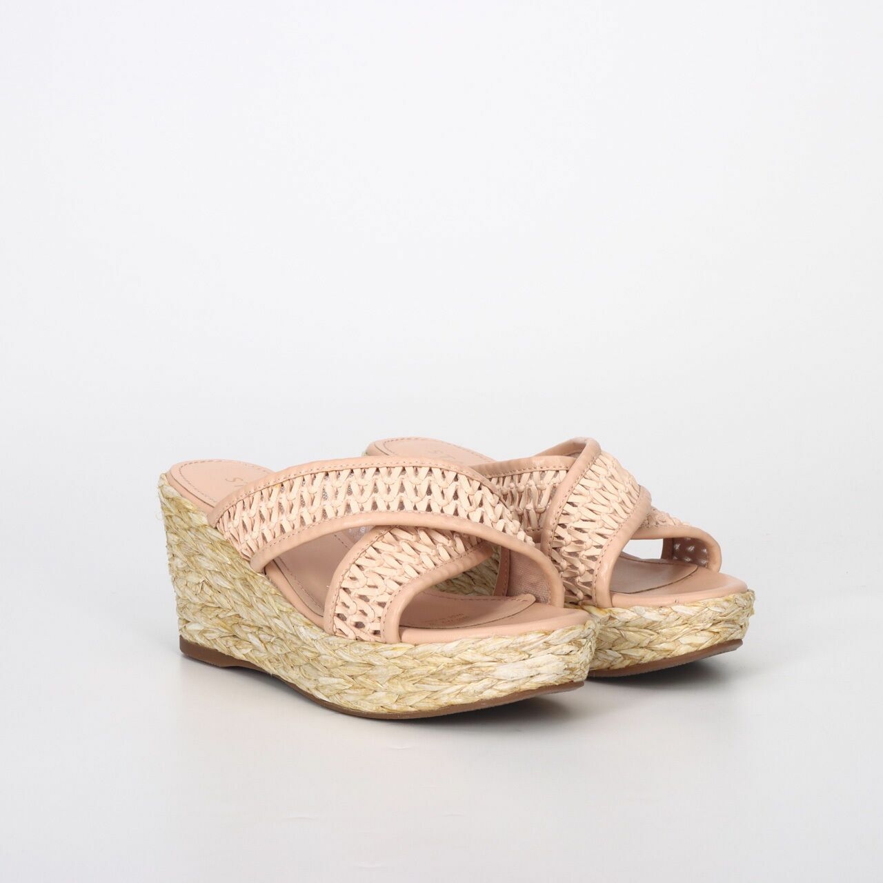 Staccato Dusty Pink Wedges