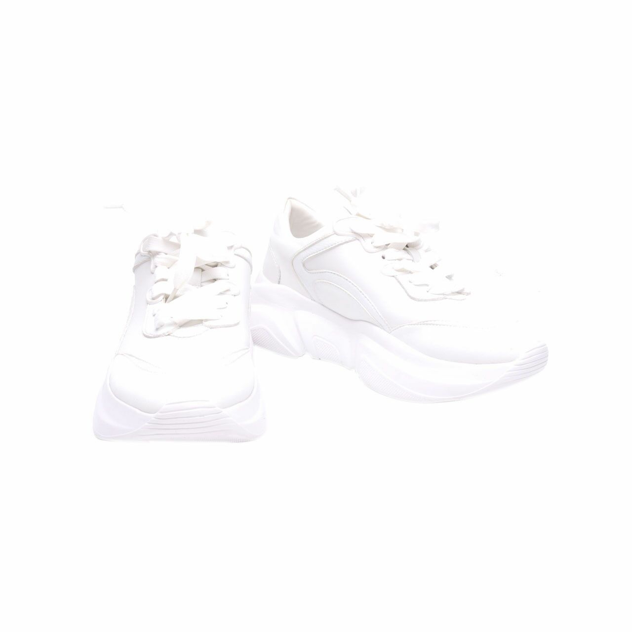 Pedro White Sneakers