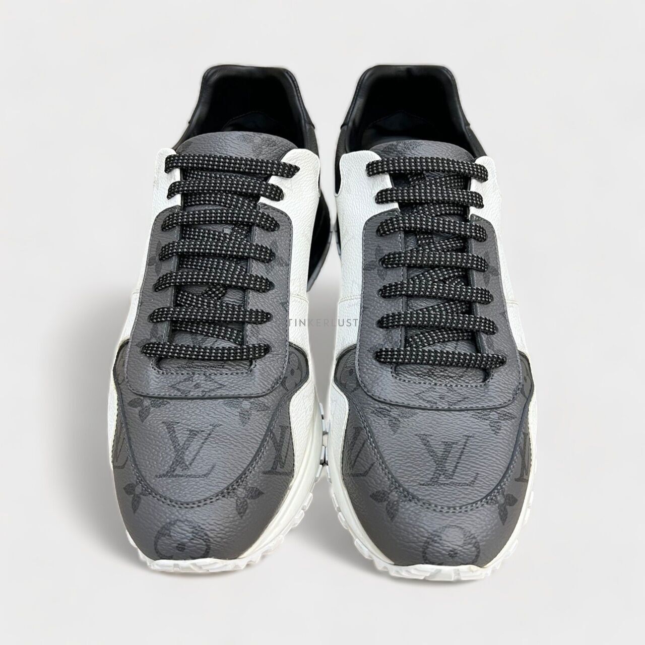 Louis Vuitton Run Away Eclipse 2023 Sneakers 