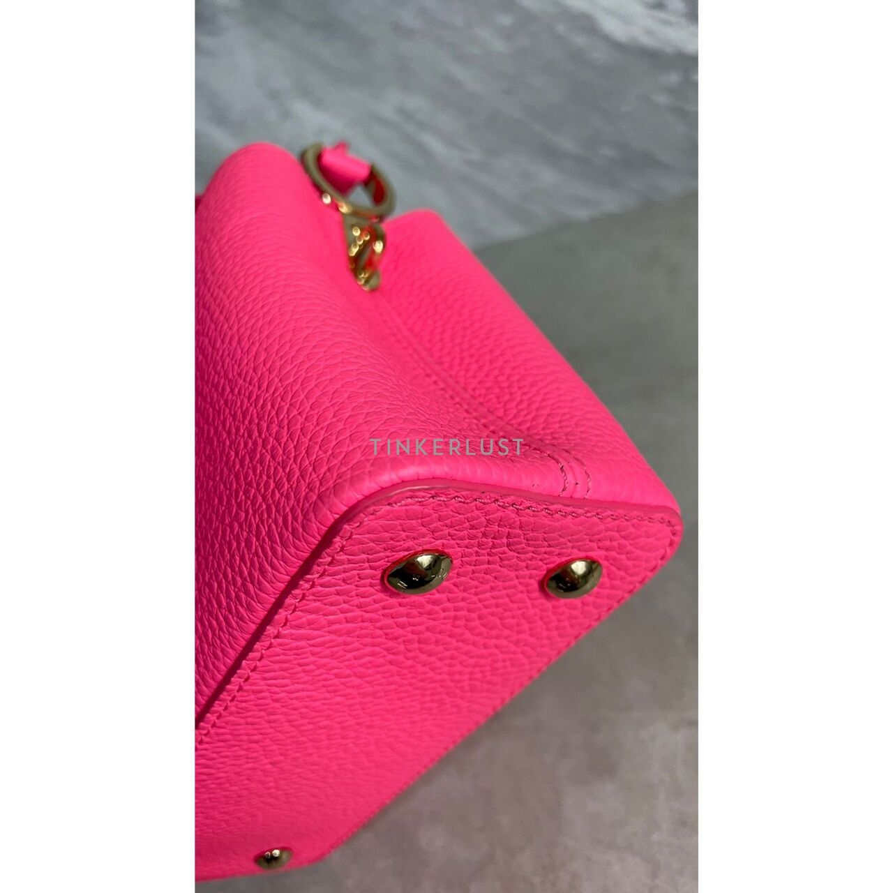 Louis Vuitton Capucines Mini Top-Handle Pink Taurillon Satchel