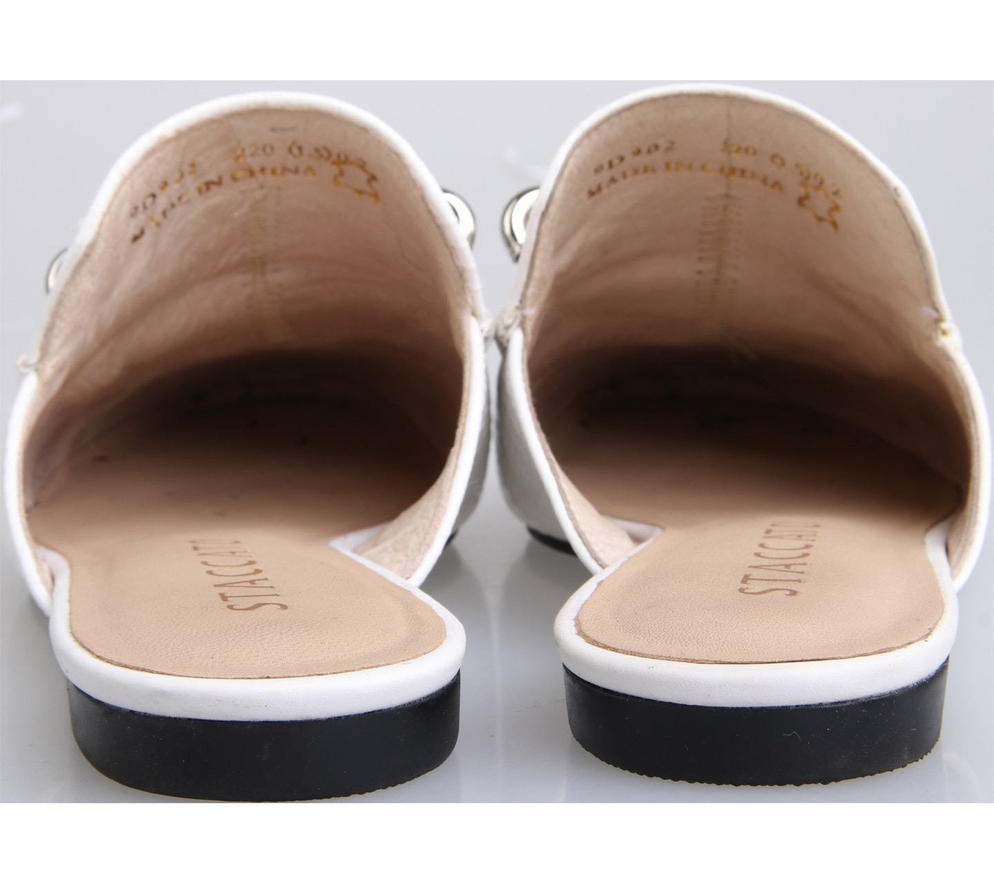 Staccato White Flats