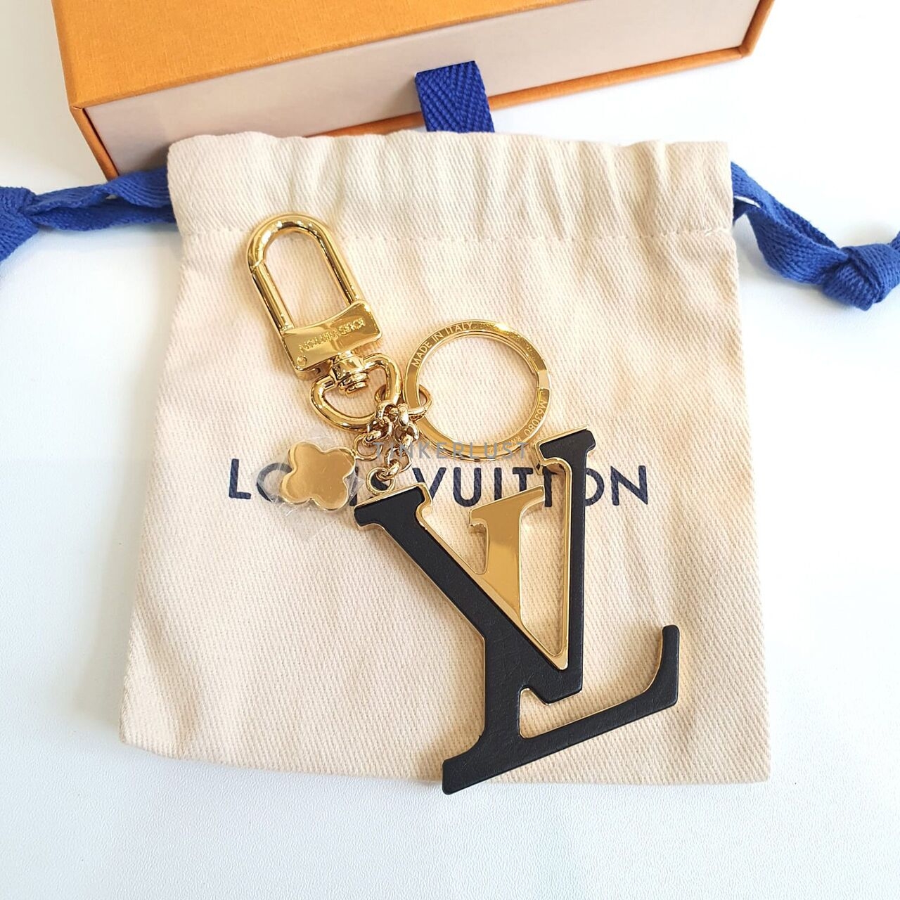 Louis Vuitton LV Capucines Bag Charm and Key Holder Keychain