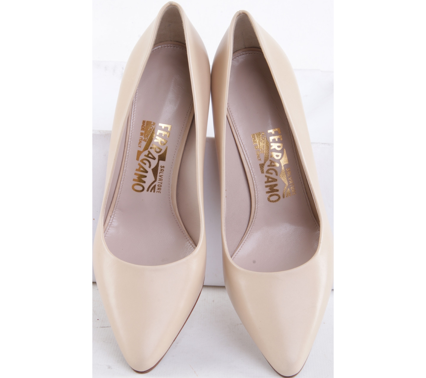 Salvatore Ferragamo Beige Heels