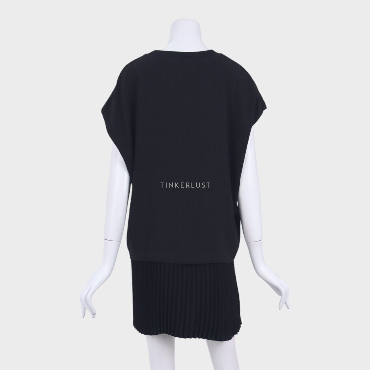 Calvin Klein Black Sleeveless Pleat Mini Dress	