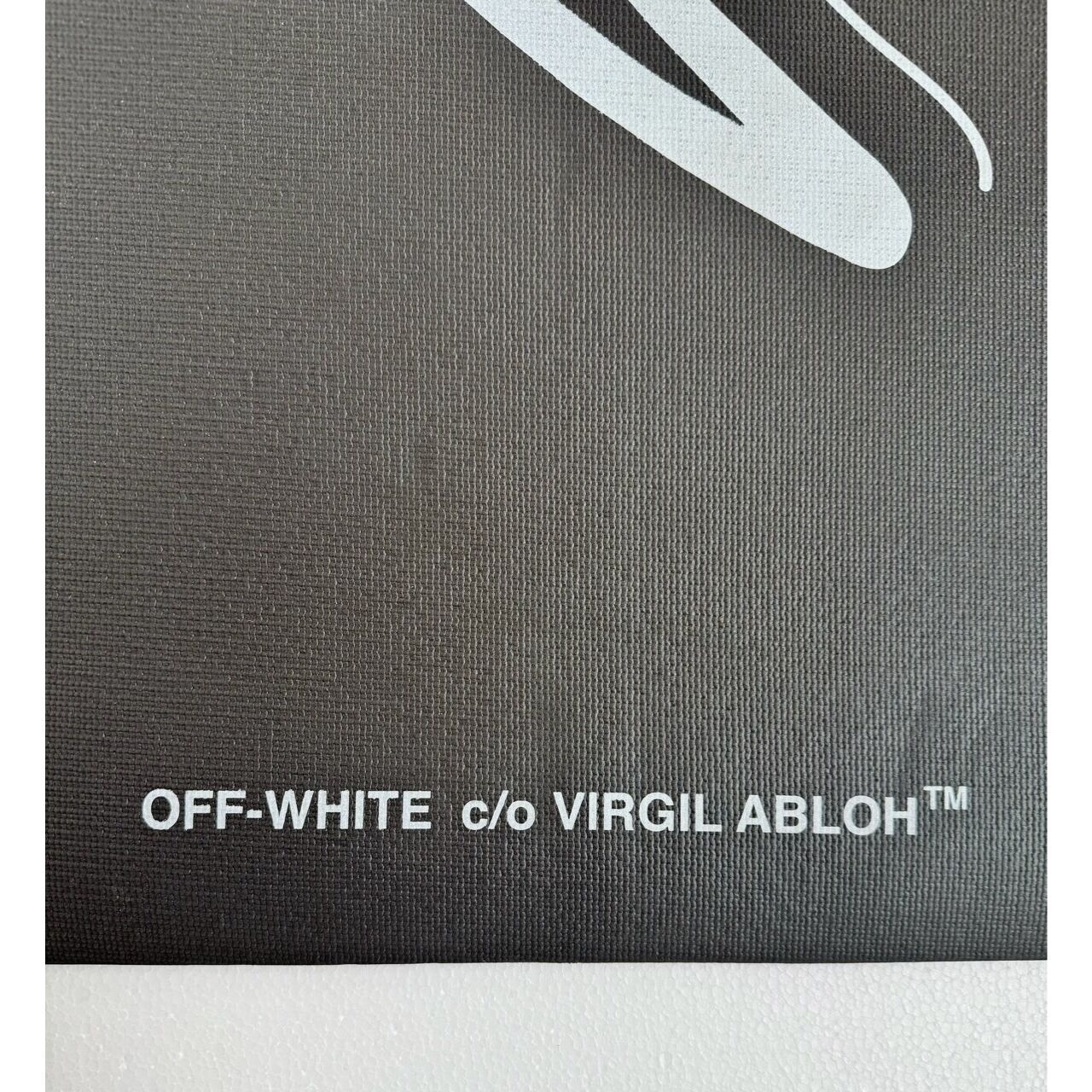 Off-White Black Yoga Mat