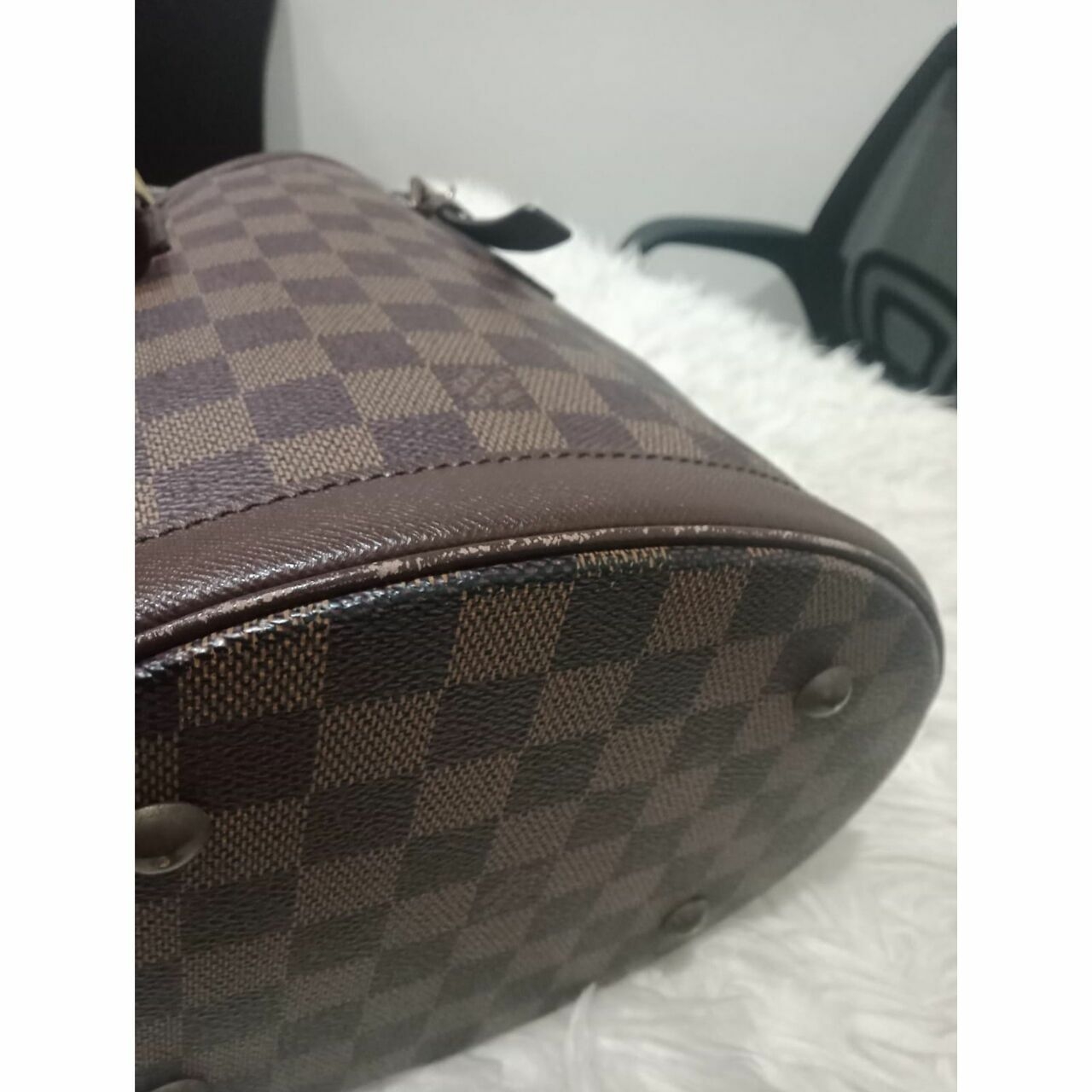 Louis Vuitton Marais Damier Ebene Bucket Shoulder Bag