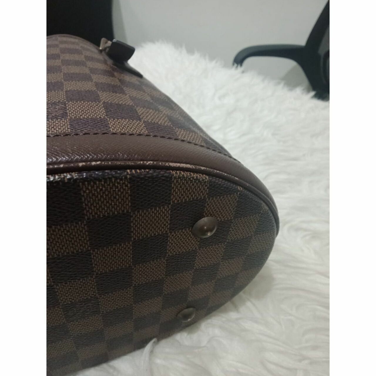 Louis Vuitton Marais Damier Ebene Bucket Shoulder Bag