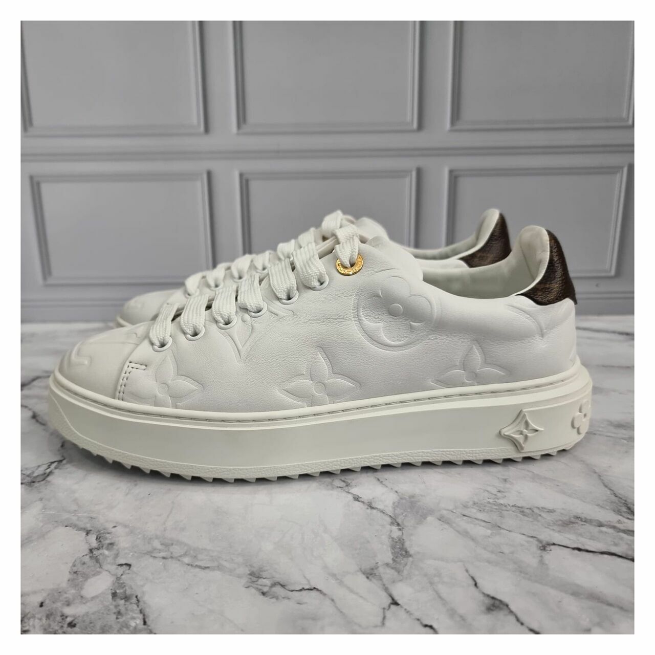 Louis Vuitton Time Out Sneakers 