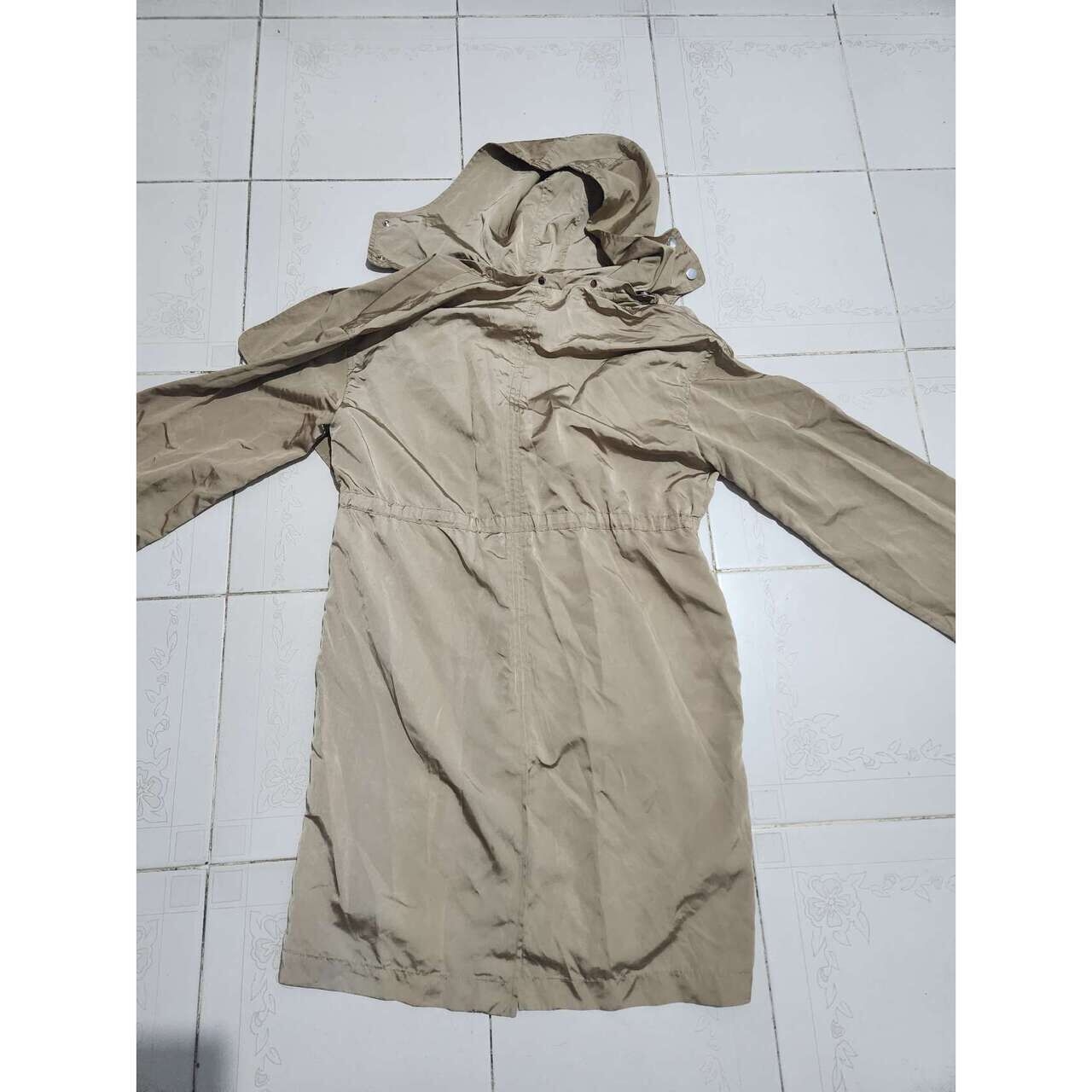 Zara Light Trench Coat Zip Up Hooded Mid Length Jacket