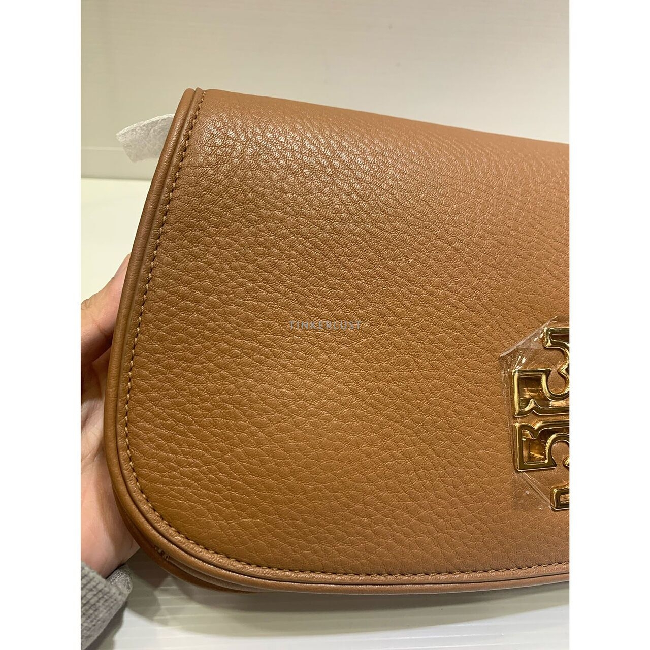 Tory Burch Britten Clutch Leather Brown GHW Sling Bag