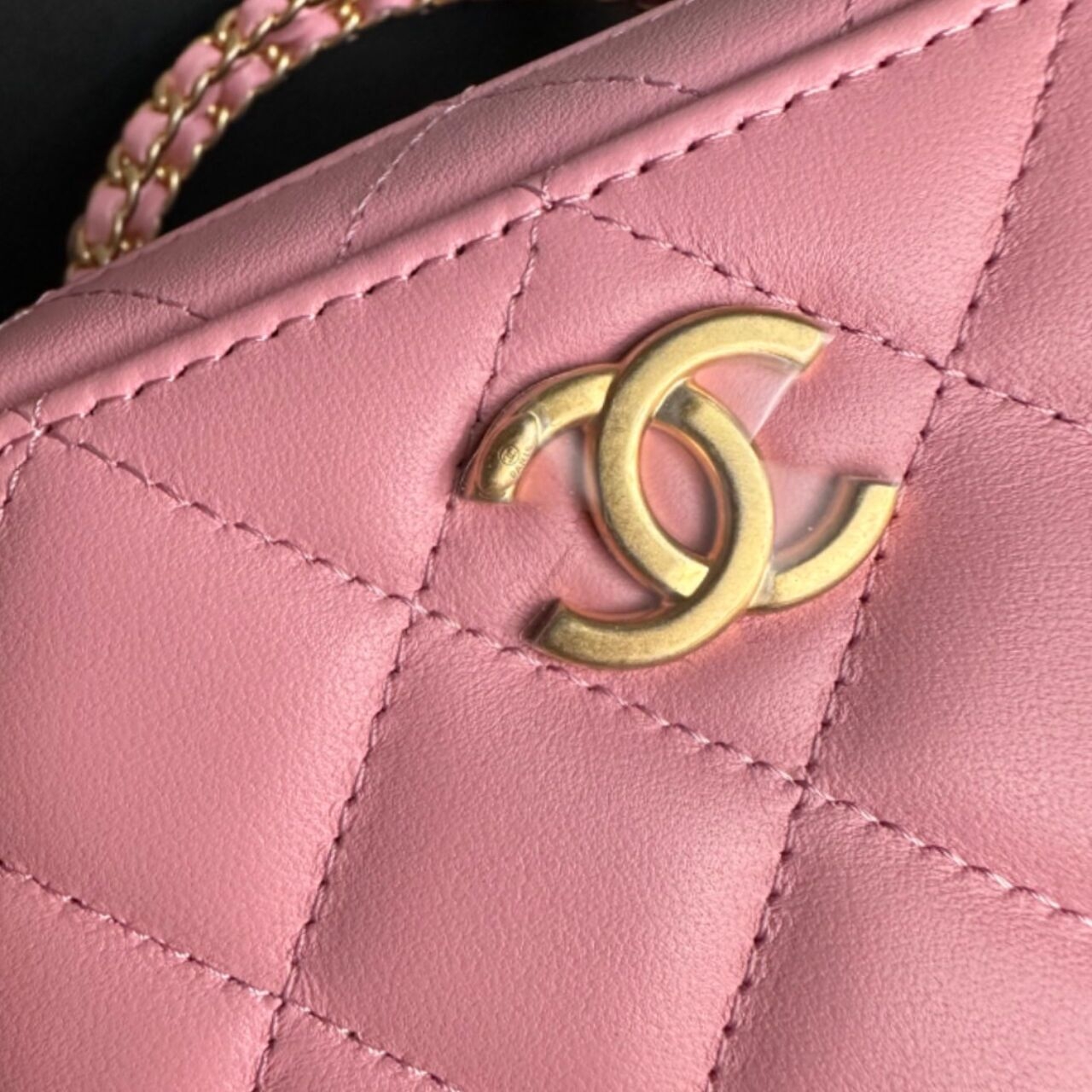 Chanel Quilted Vanity Case Top Handle Small Pink Lambskin GHW Handbag