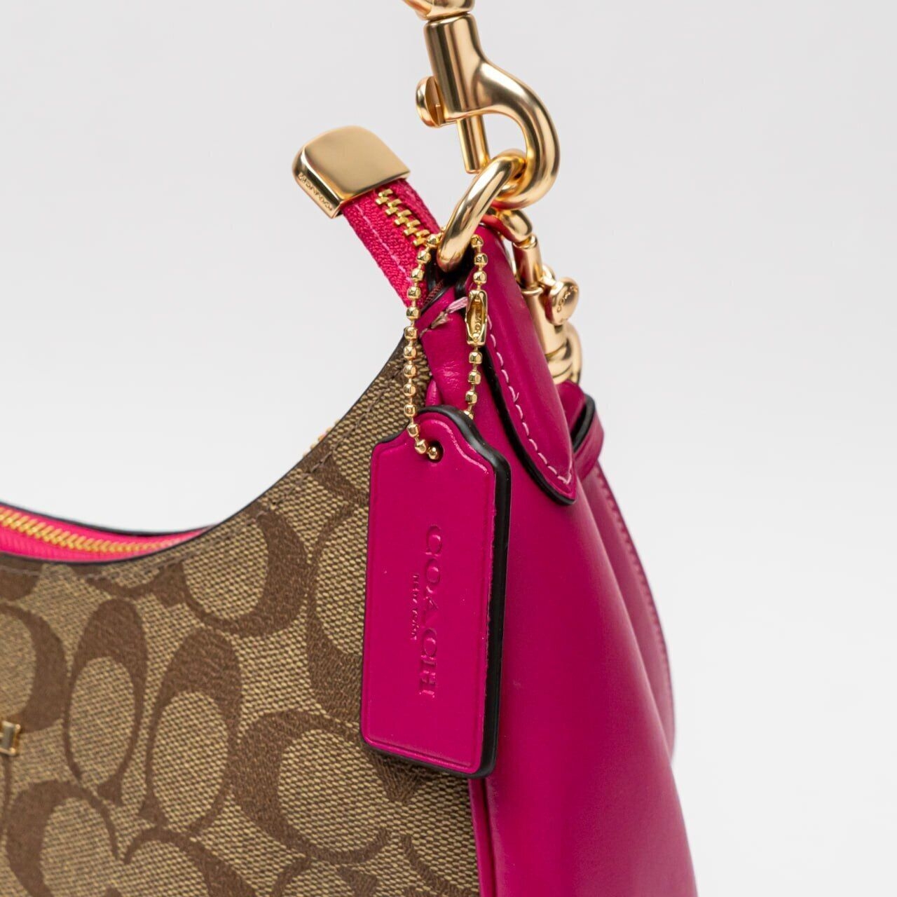 Coach Teri Hobo Signature Khaki Cerise