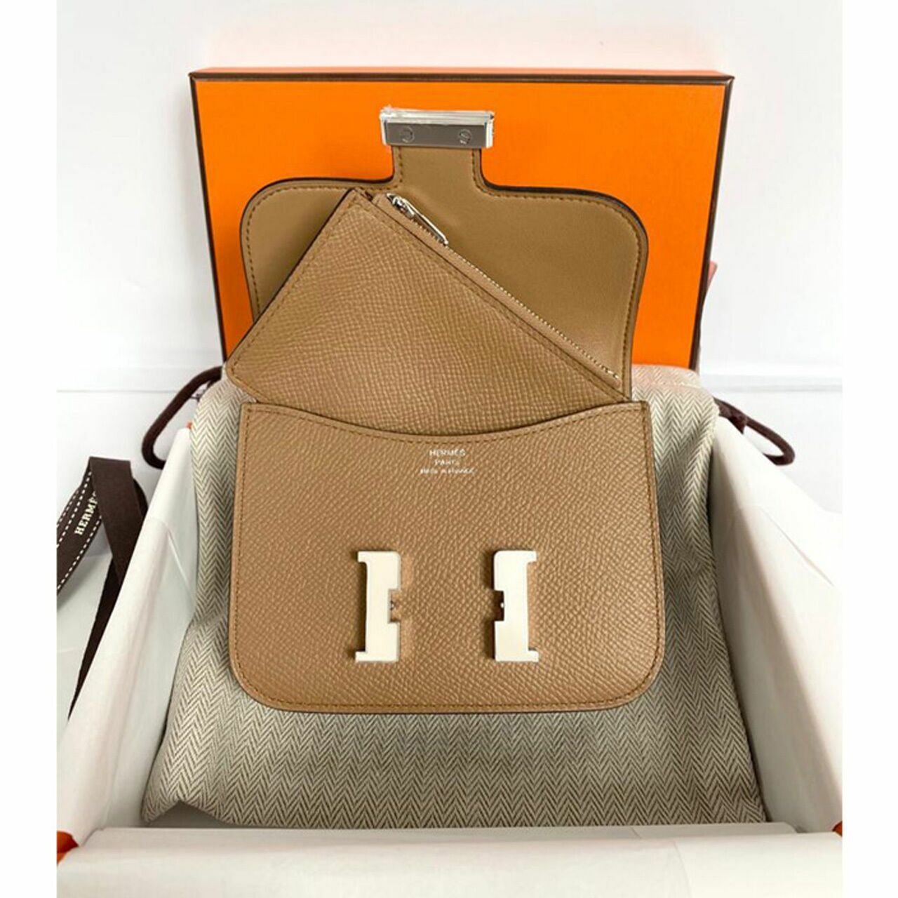 Hermes Constance Slim Epsom Chai Nata Enamel Buckle #U Sling Bag