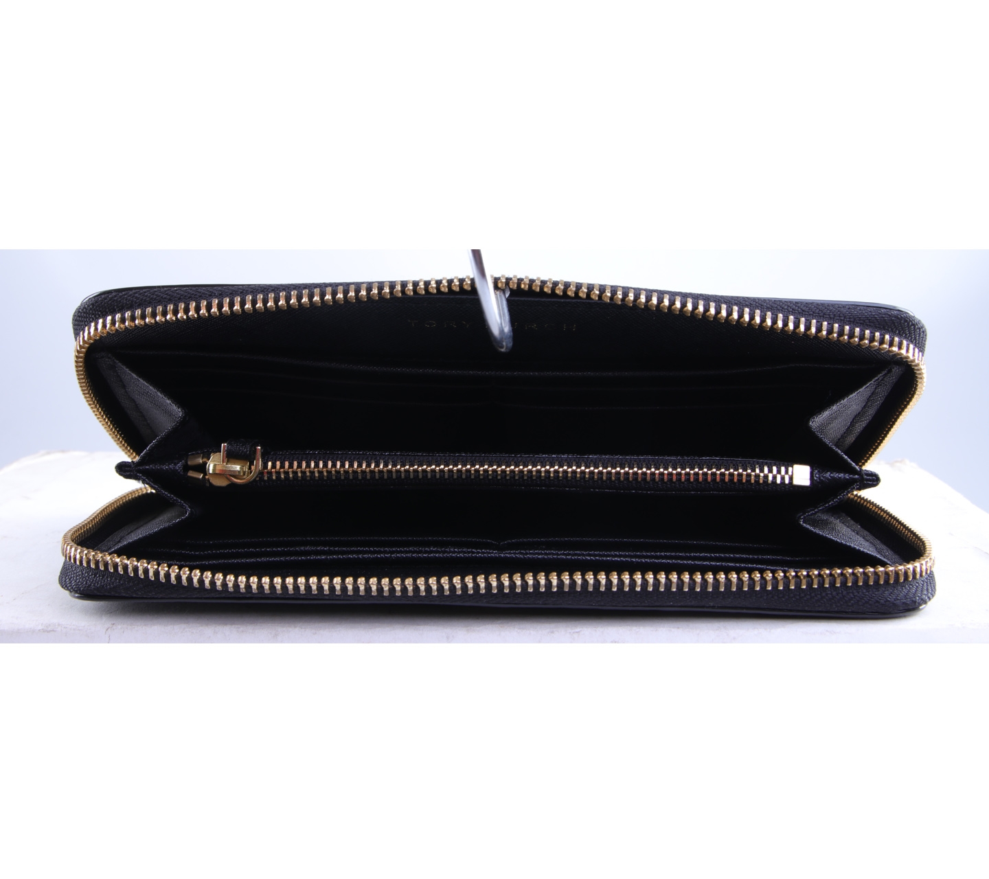 Tory Burch Black Robinson Zip Continental Wallet