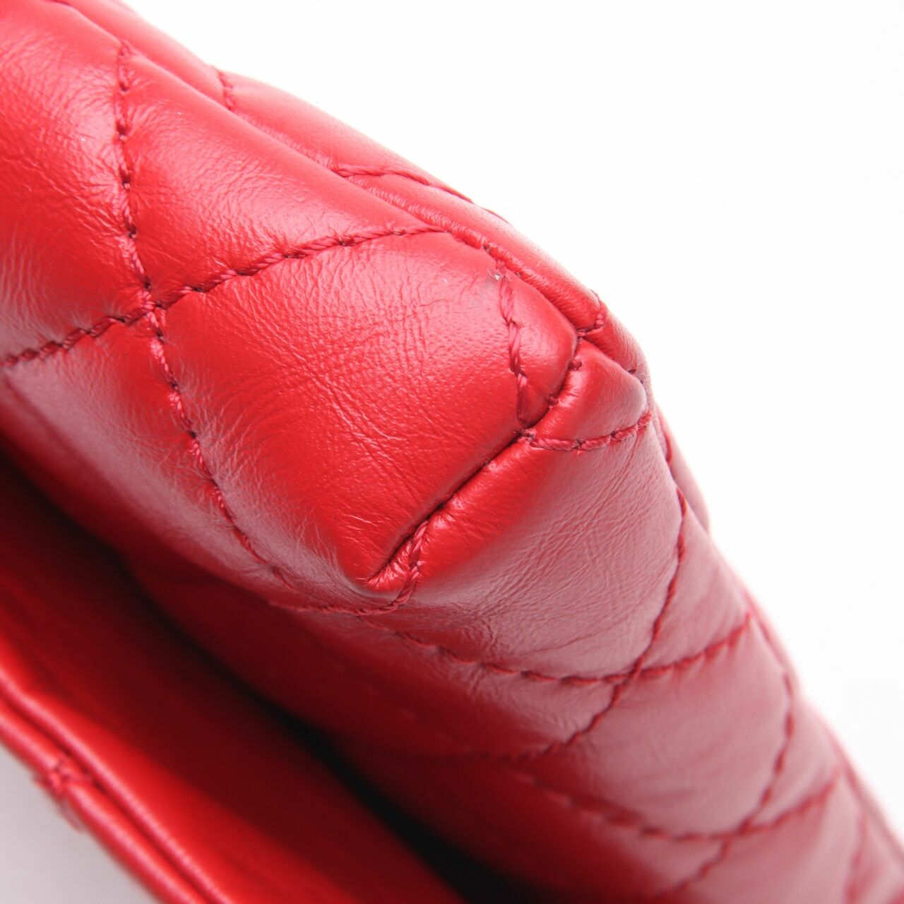 Chanel Red #26 Crincled Calfskin Quilted Clutch 