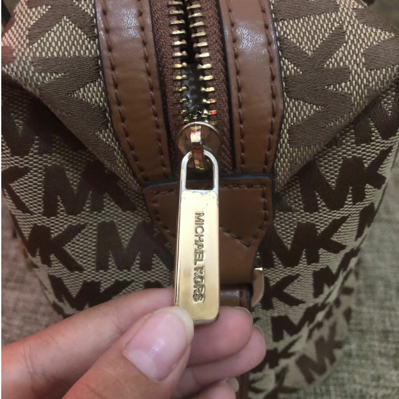 Michael Kors Ginger Small Duffle Signature Brown