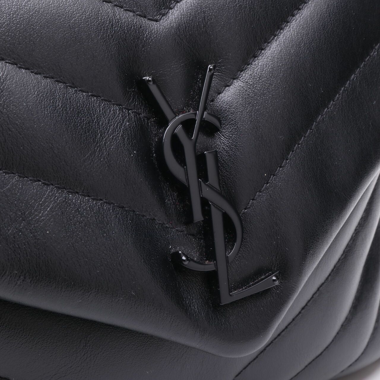 Saint Laurent Loulou Small All Black Shoulder Bag