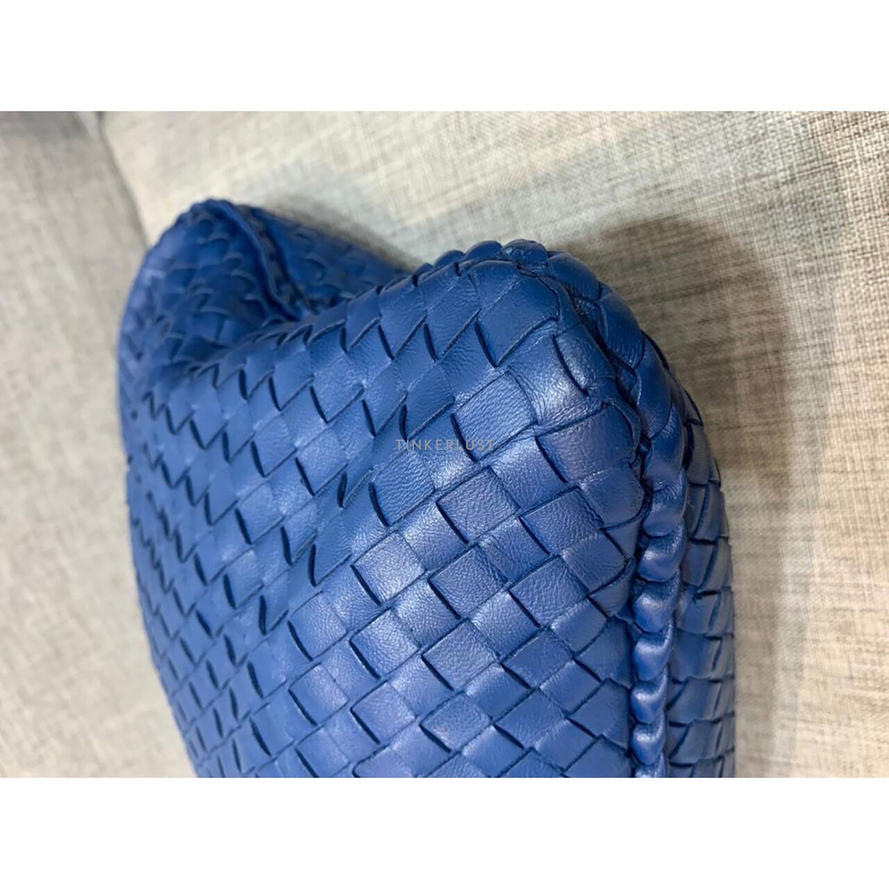 Bottega Veneta Hobo Medium Intrecciato Blue Shoulder Bag