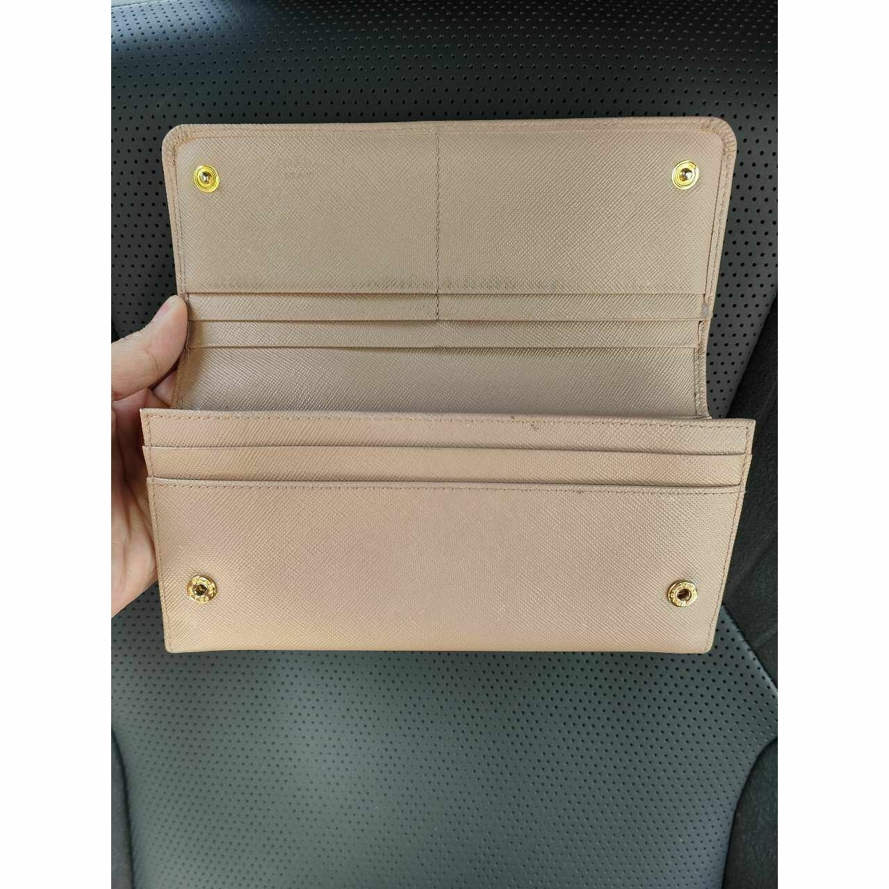 Prada Beige & Pink Dompet