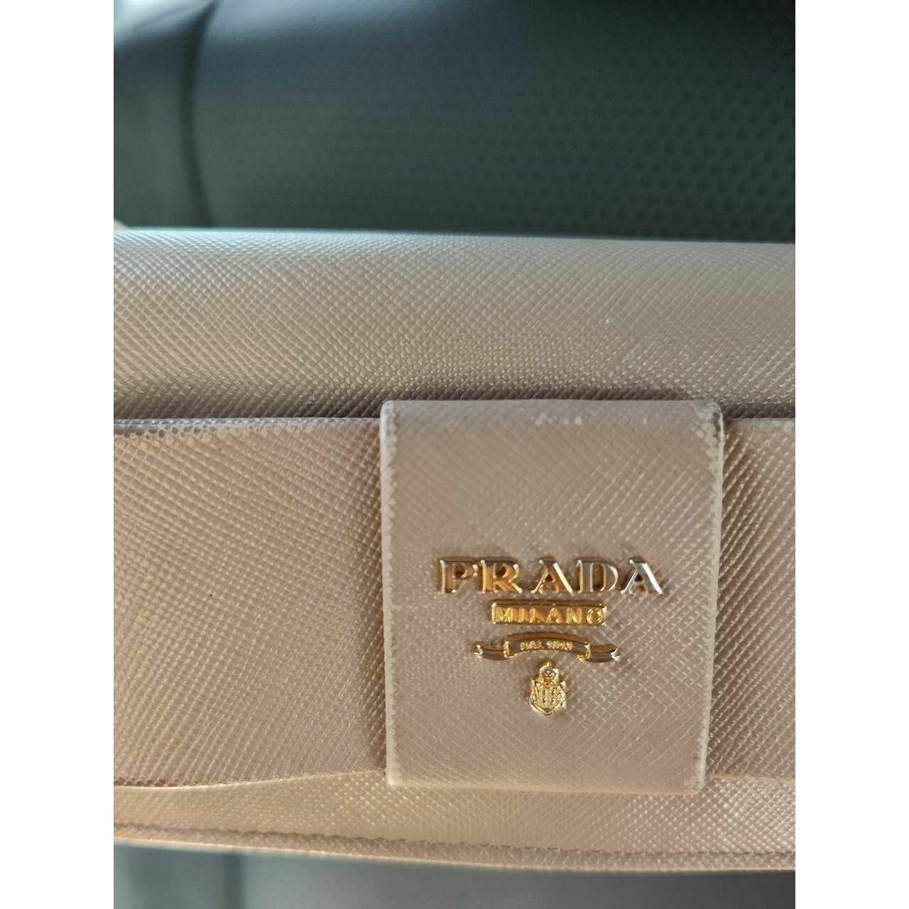 Prada Beige & Pink Dompet