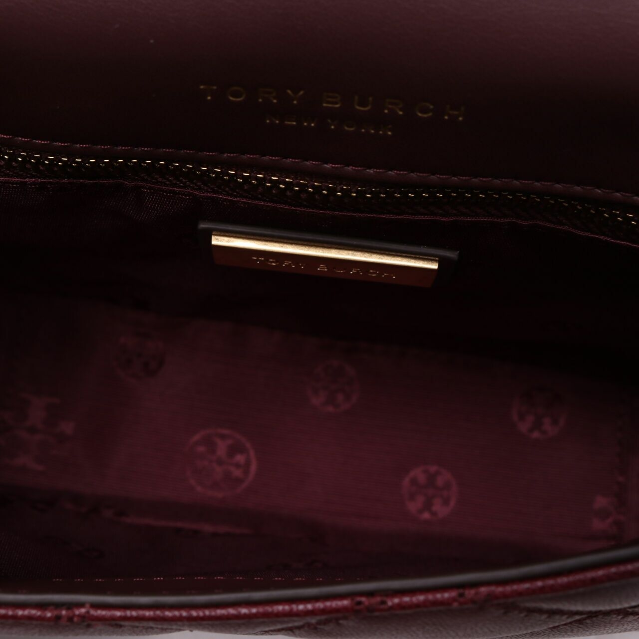 Tory Burch 87861 Willa Mini Top Handle Claret Sling Bag