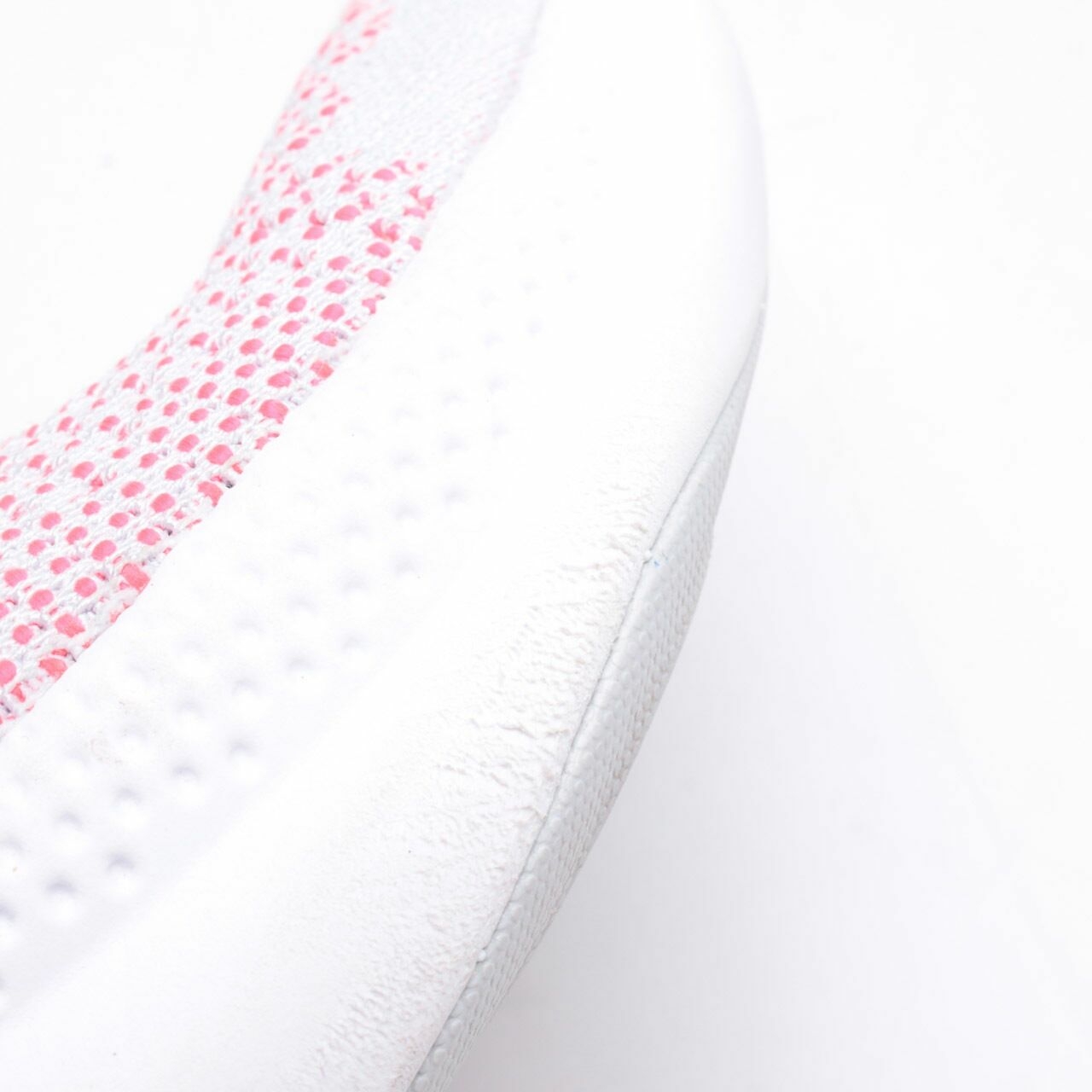 Nike White/Multi Joyride Run Flyknit Sneakers