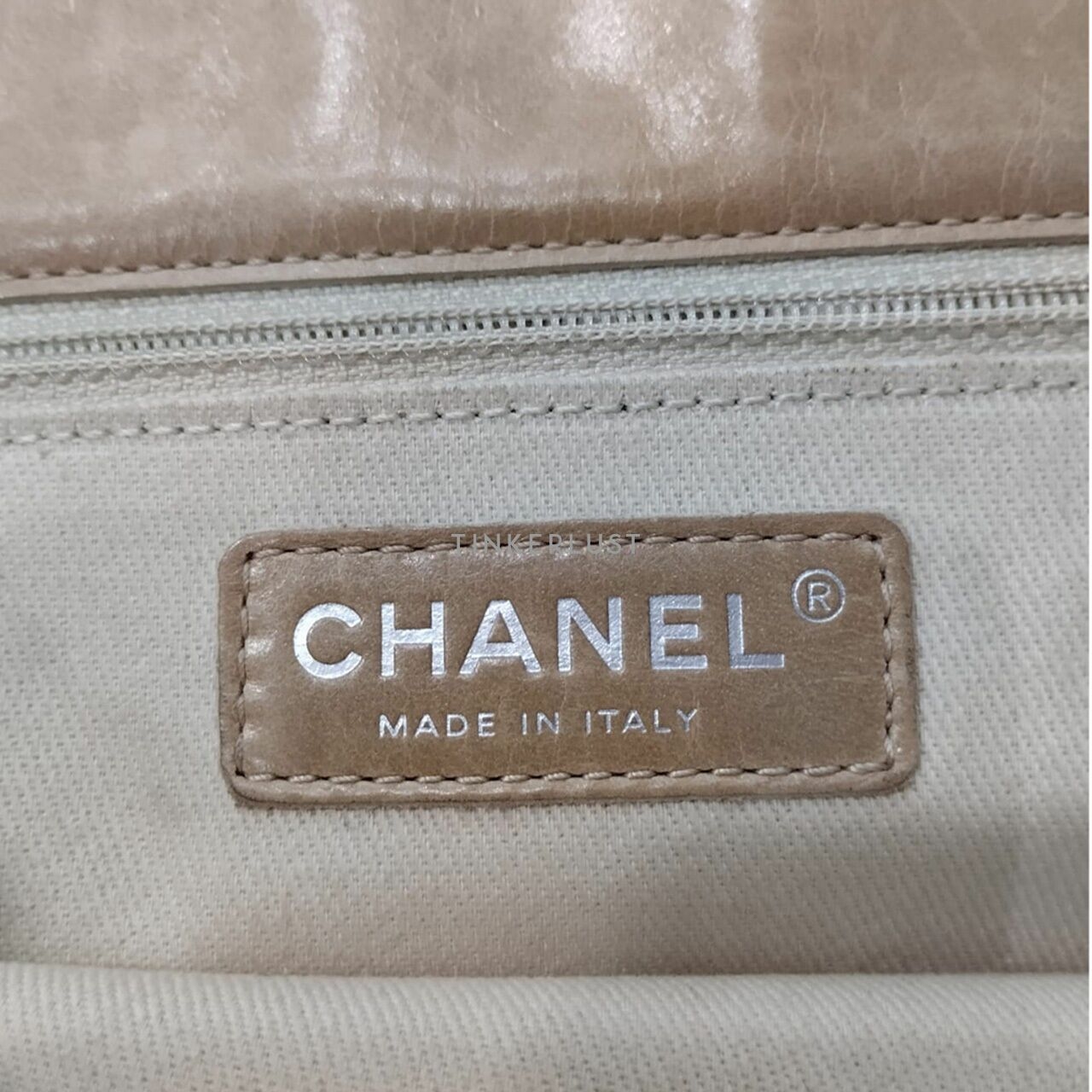 Chanel Flap Bag Calfskin #20 SHW Shoulder Bag