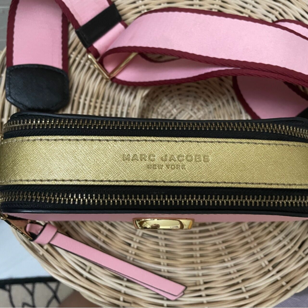 Marc Jacobs Snapshoot Camera Bag