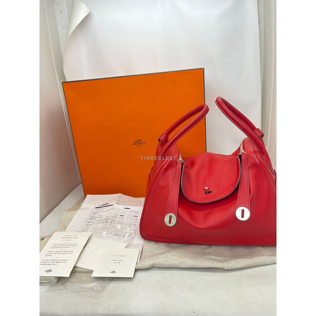 Hermes Lindy 34 Swift Red PHW #P Shoulder Bag