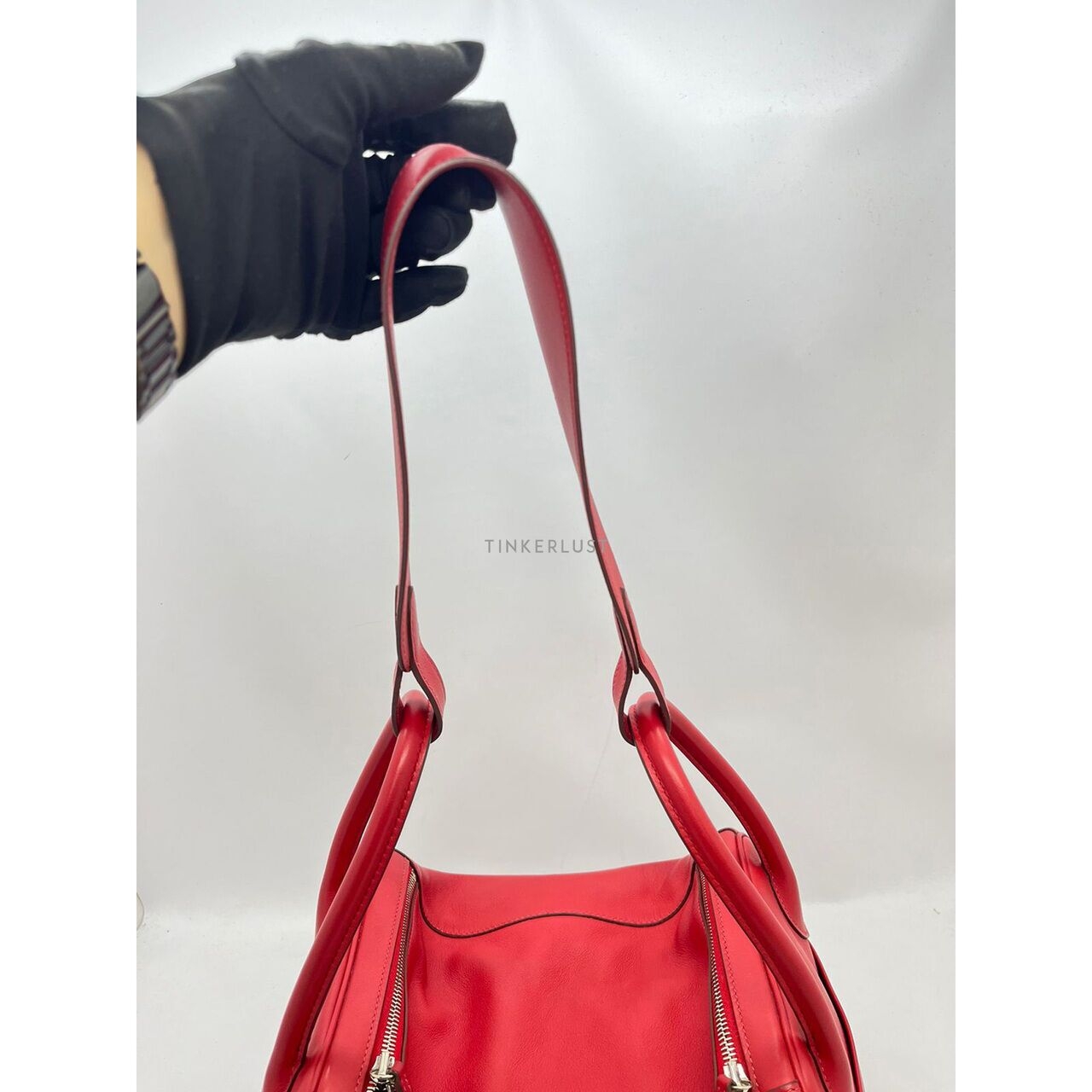 Hermes Lindy 34 Swift Red PHW #P Shoulder Bag