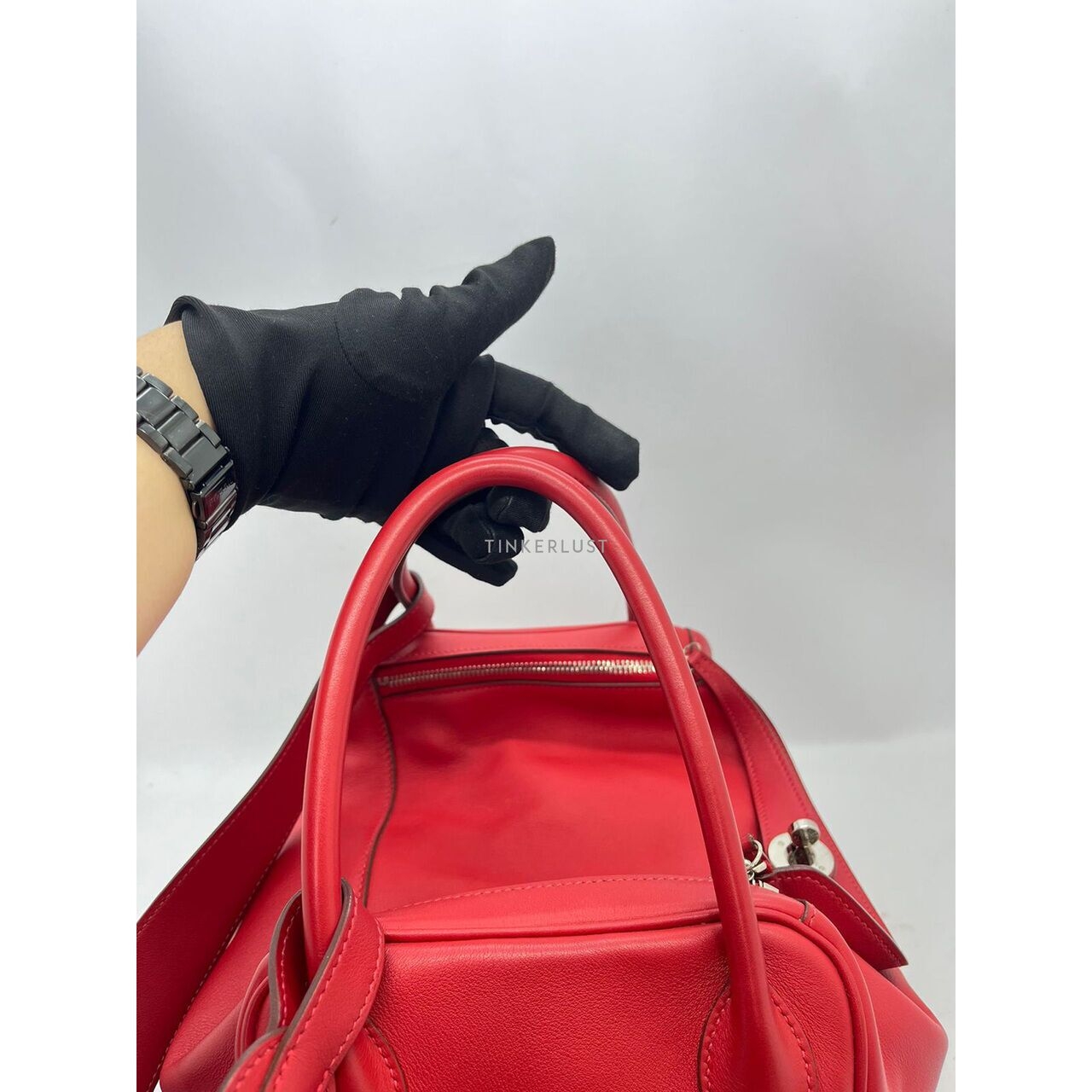 Hermes Lindy 34 Swift Red PHW #P Shoulder Bag