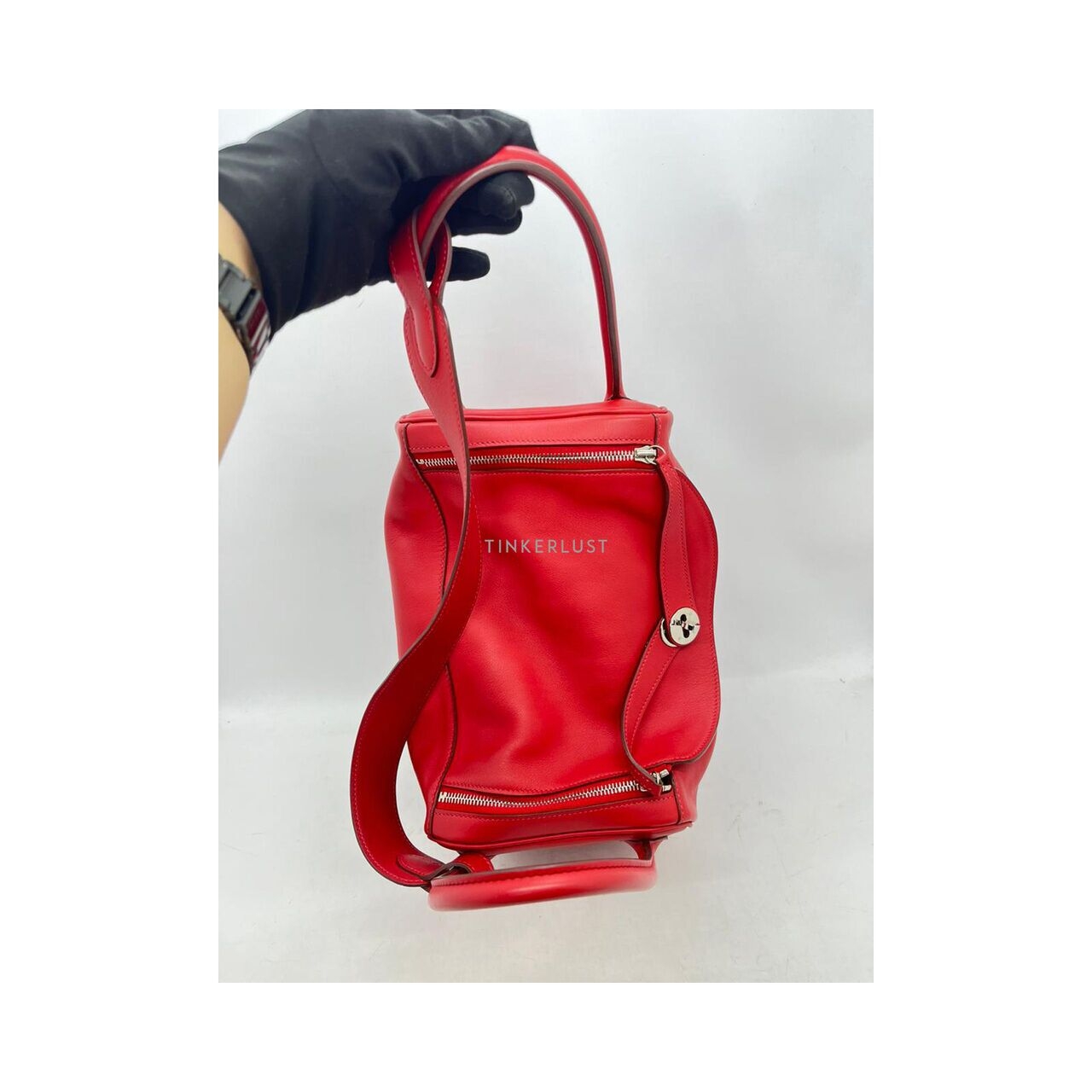 Hermes Lindy 34 Swift Red PHW #P Shoulder Bag