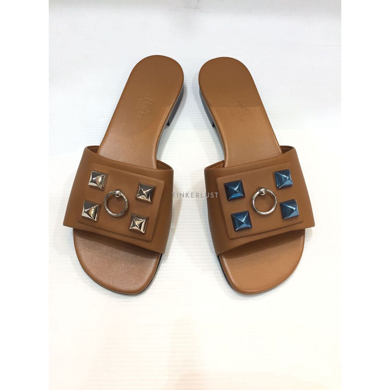 Hermes Camel Leather Gold PHW Sandals