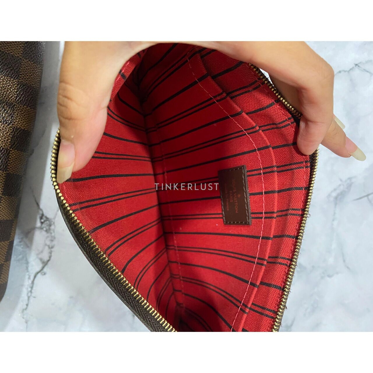 Louis Vuitton Neverfull Damier MM GHW 2015 Tote Bag