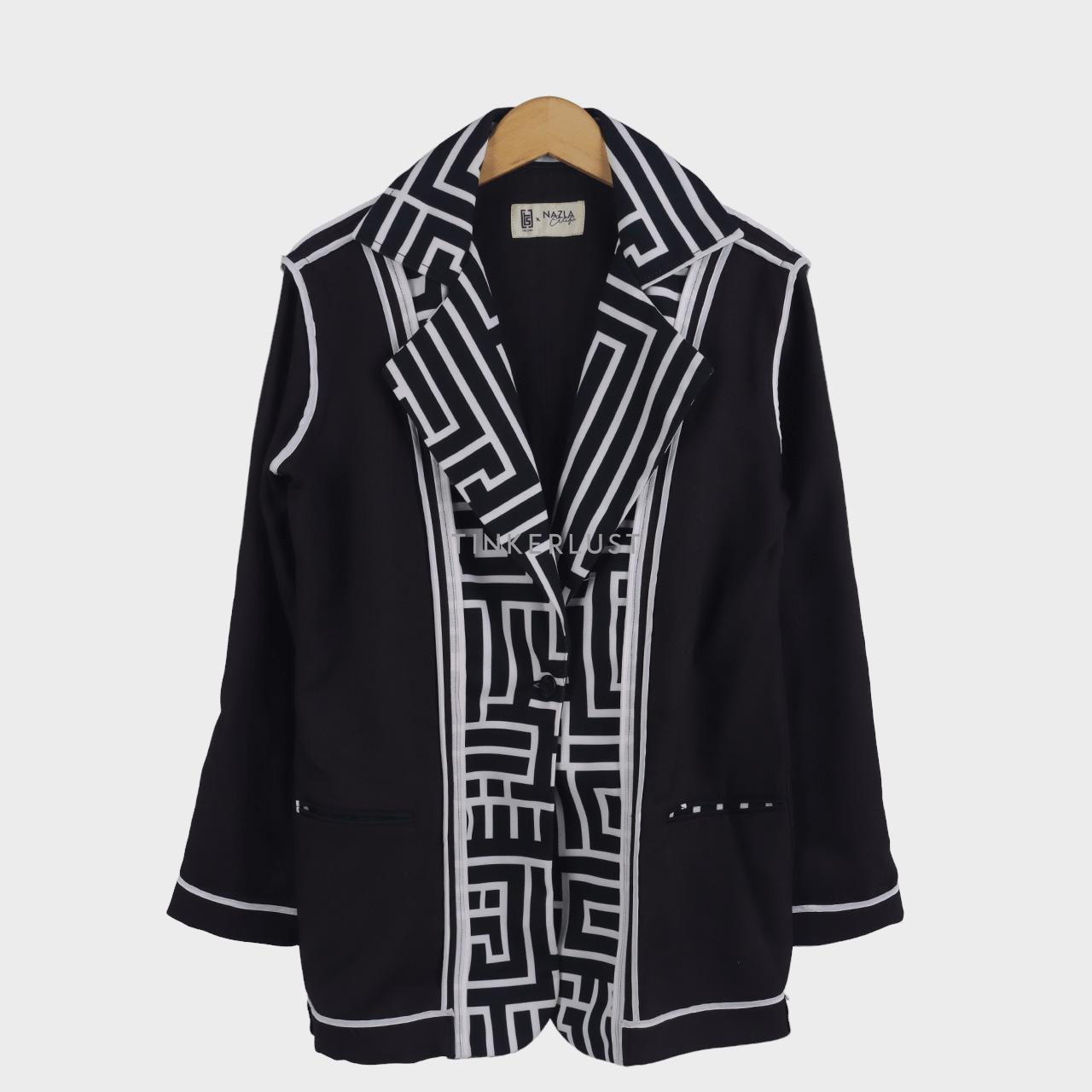 Private Collection Black & White Blazer