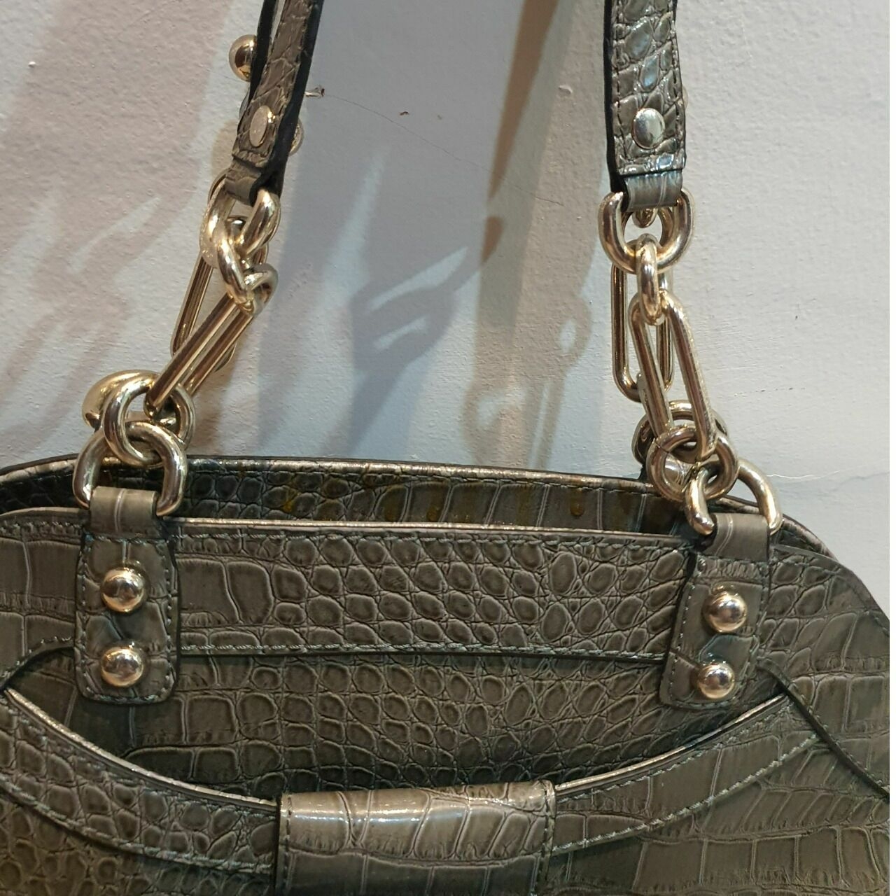 Guess Grey Shoulder Bag