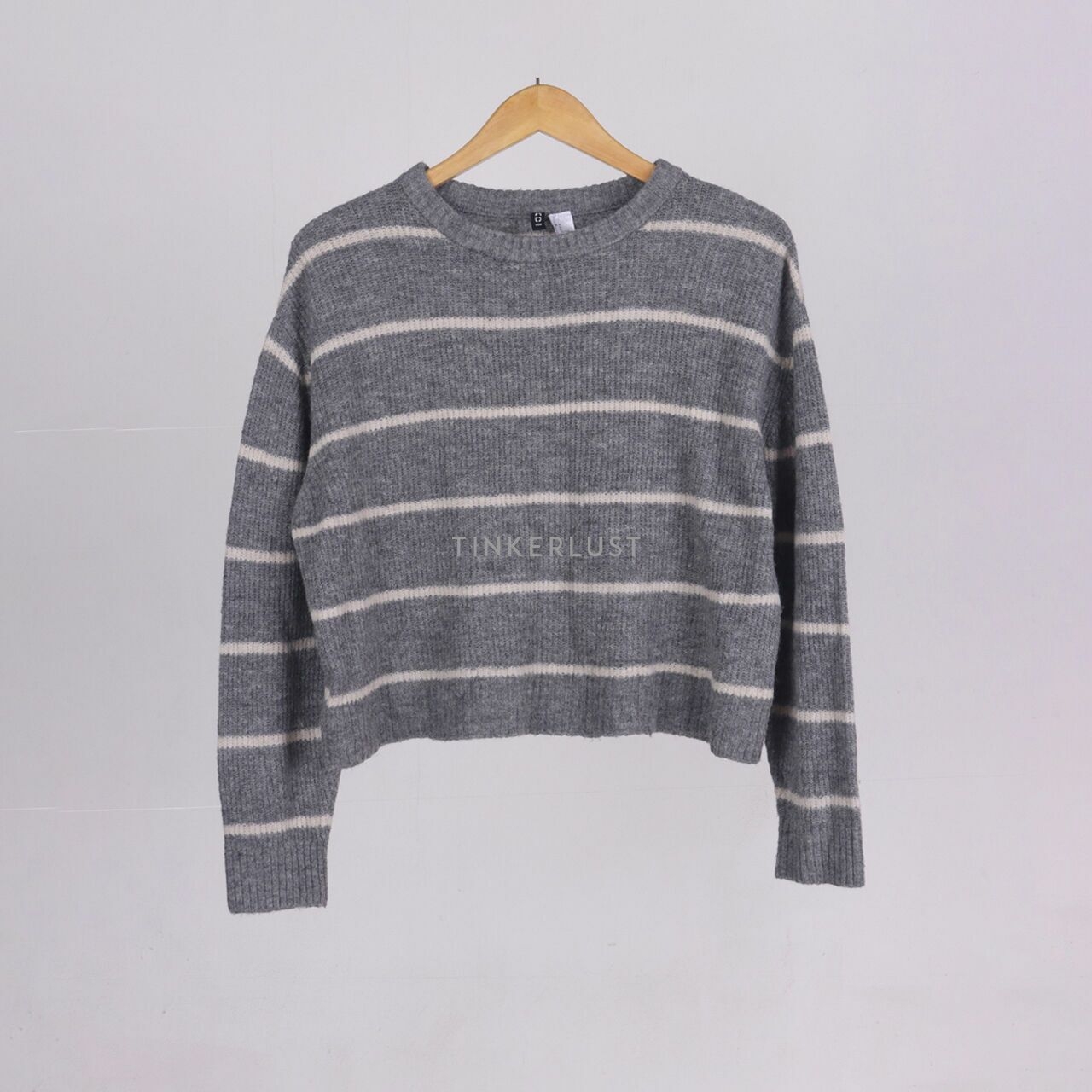 H&M Grey Sweater