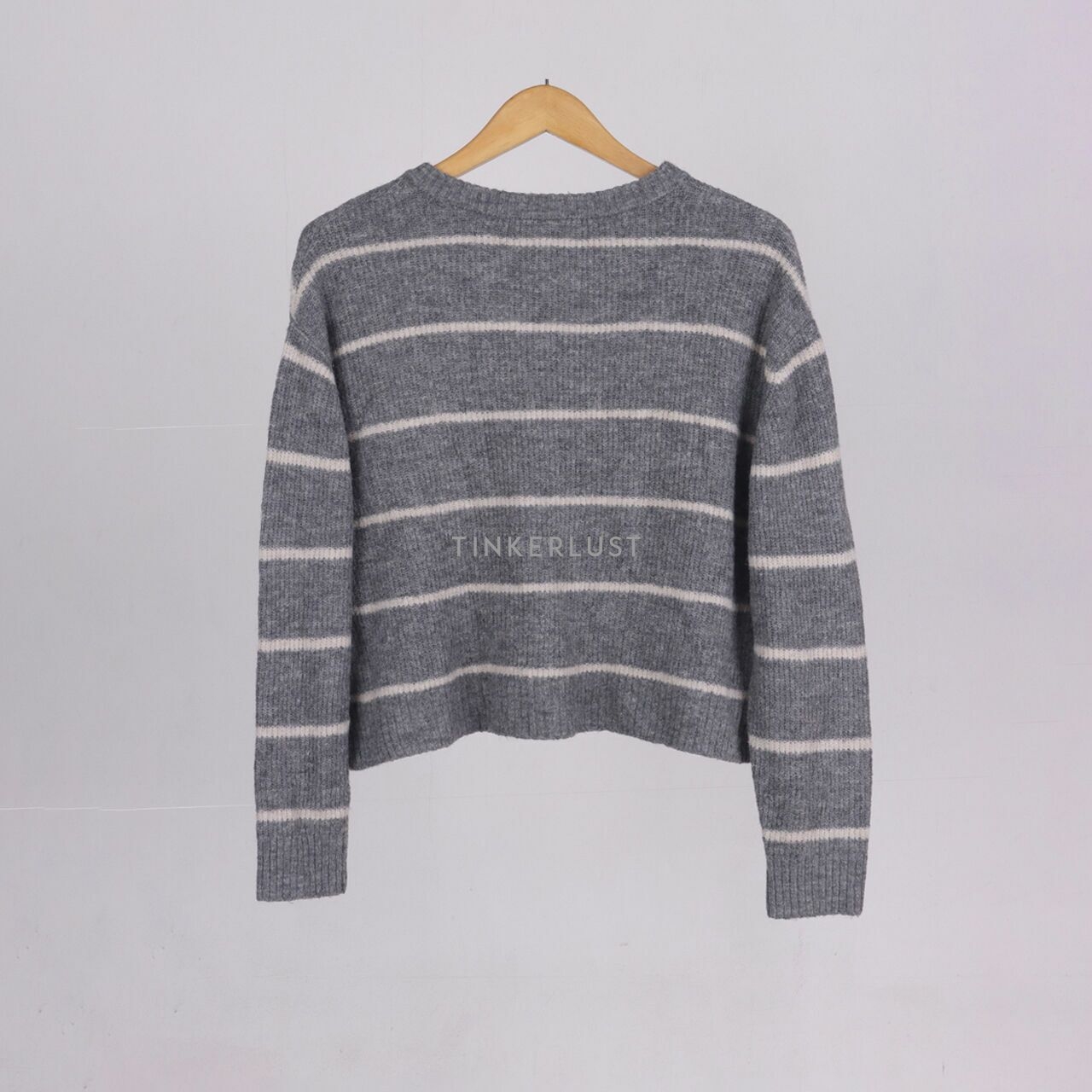 H&M Grey Sweater