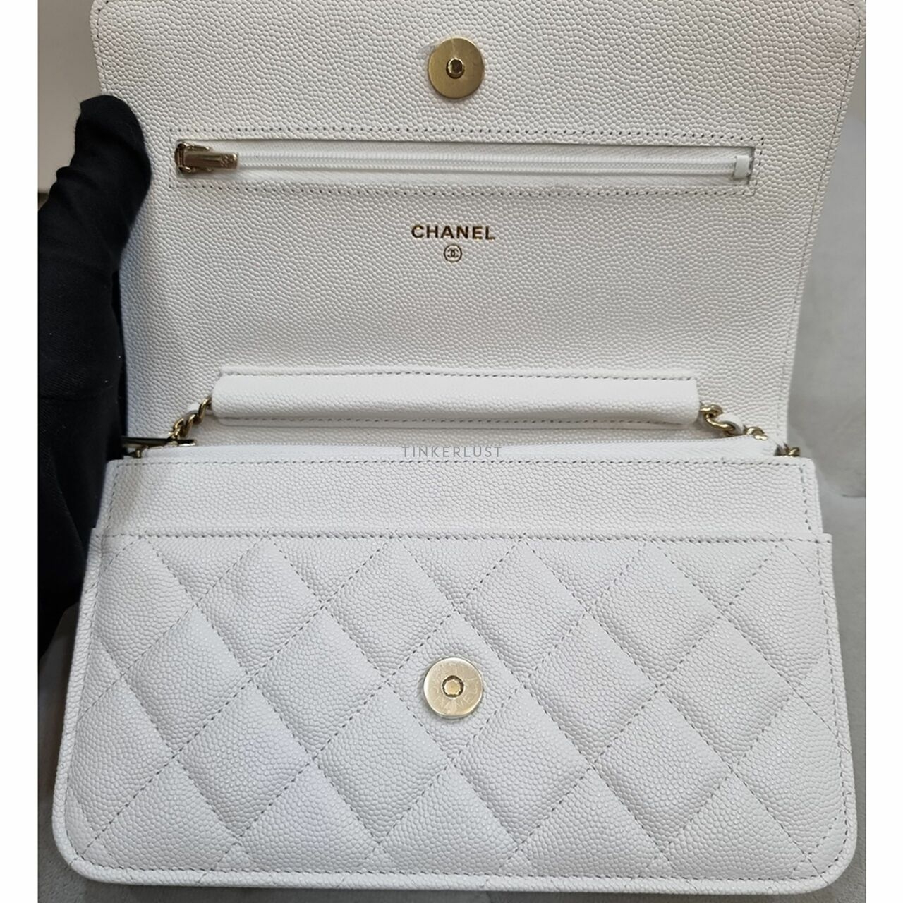 Chanel WOC White Caviar 2022 Chip LGHW Sling Bag