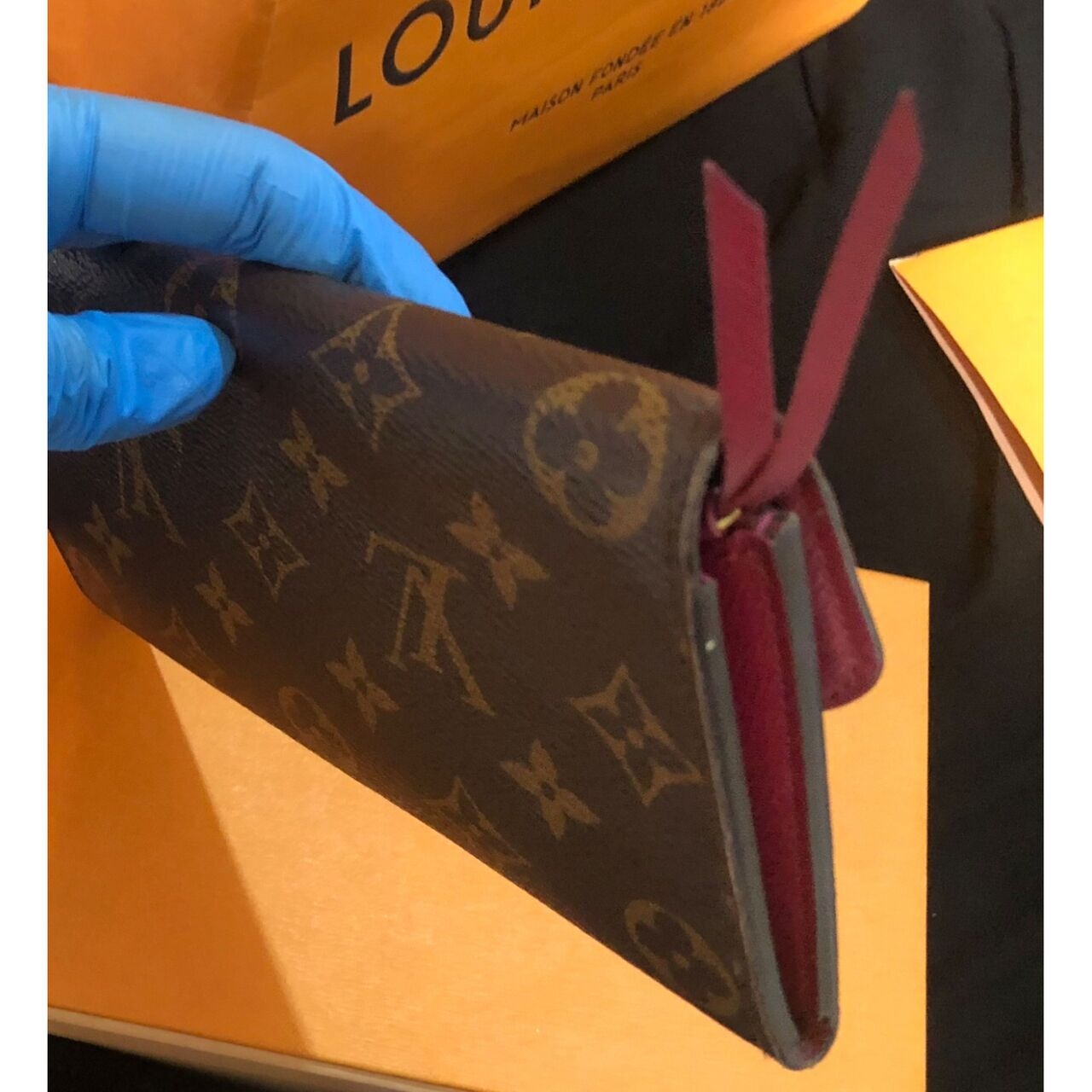 Louis Vuitton EMILIE MNG FUCHSIA Wallet 2020