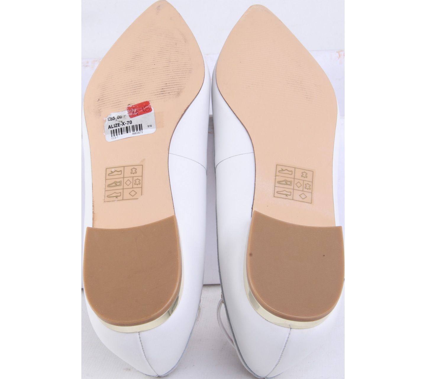 Aldo Light Grey Flats	