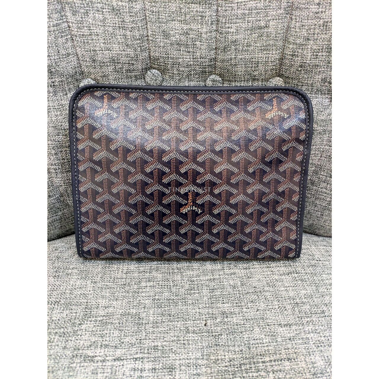 Goyard Jouvence Navy PM Clutch