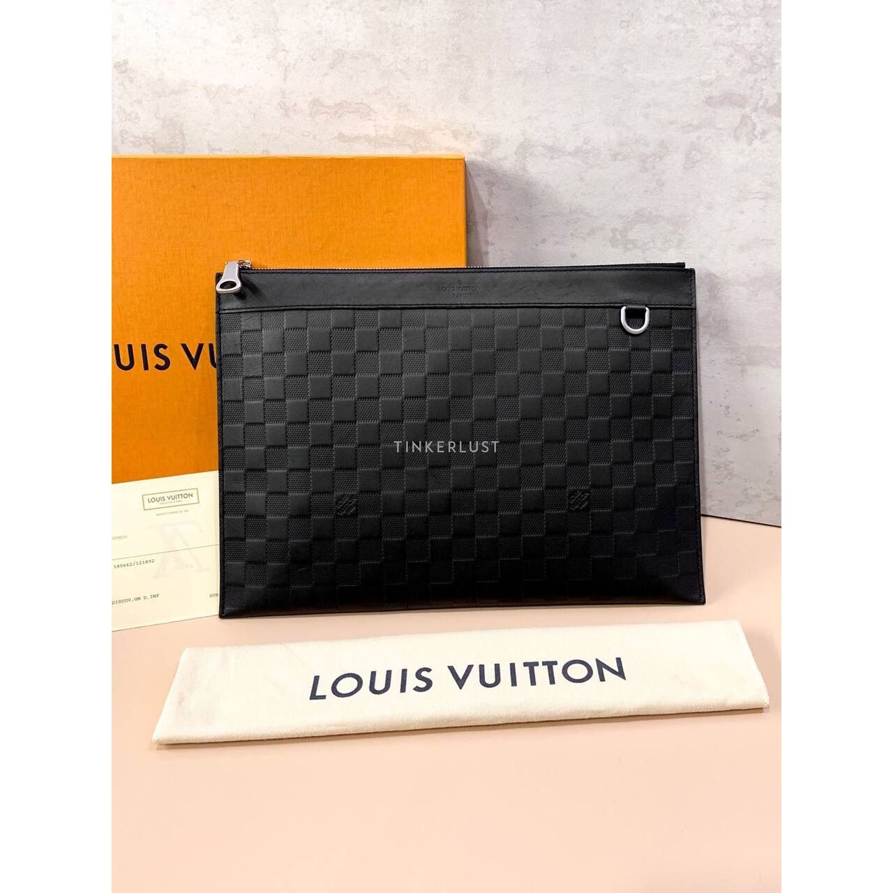 Louis Vuitton Discovery Pochette Damier Infini 2019 Pouch